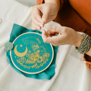 DIY - Embroidery - Lunar Moth Kit