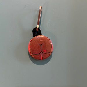 Zipper Pull - Butts