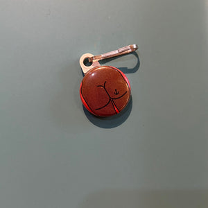 Zipper Pull - Butts