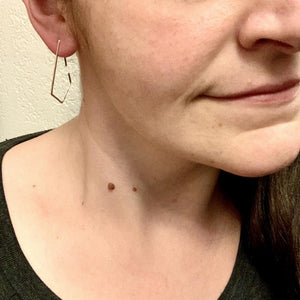 Dunes Hoop Earrings - 14K gold hammered kite diamond shape hoop earrings - Foamy Wader