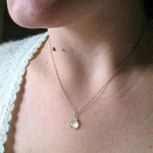 Greens Necklace - lemongrass green prehnite solitaire necklace - Foamy Wader