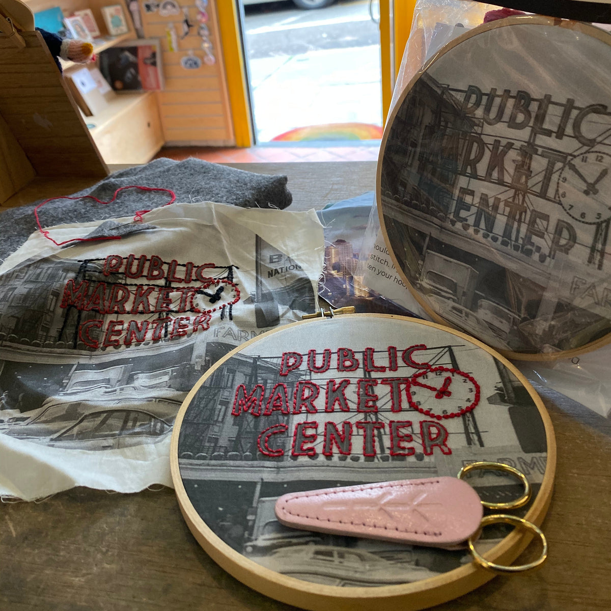Embroidery Kit - Seattle Pike Place Market