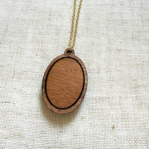 DIY - Embroidery - Folk Flowers Necklace Kit