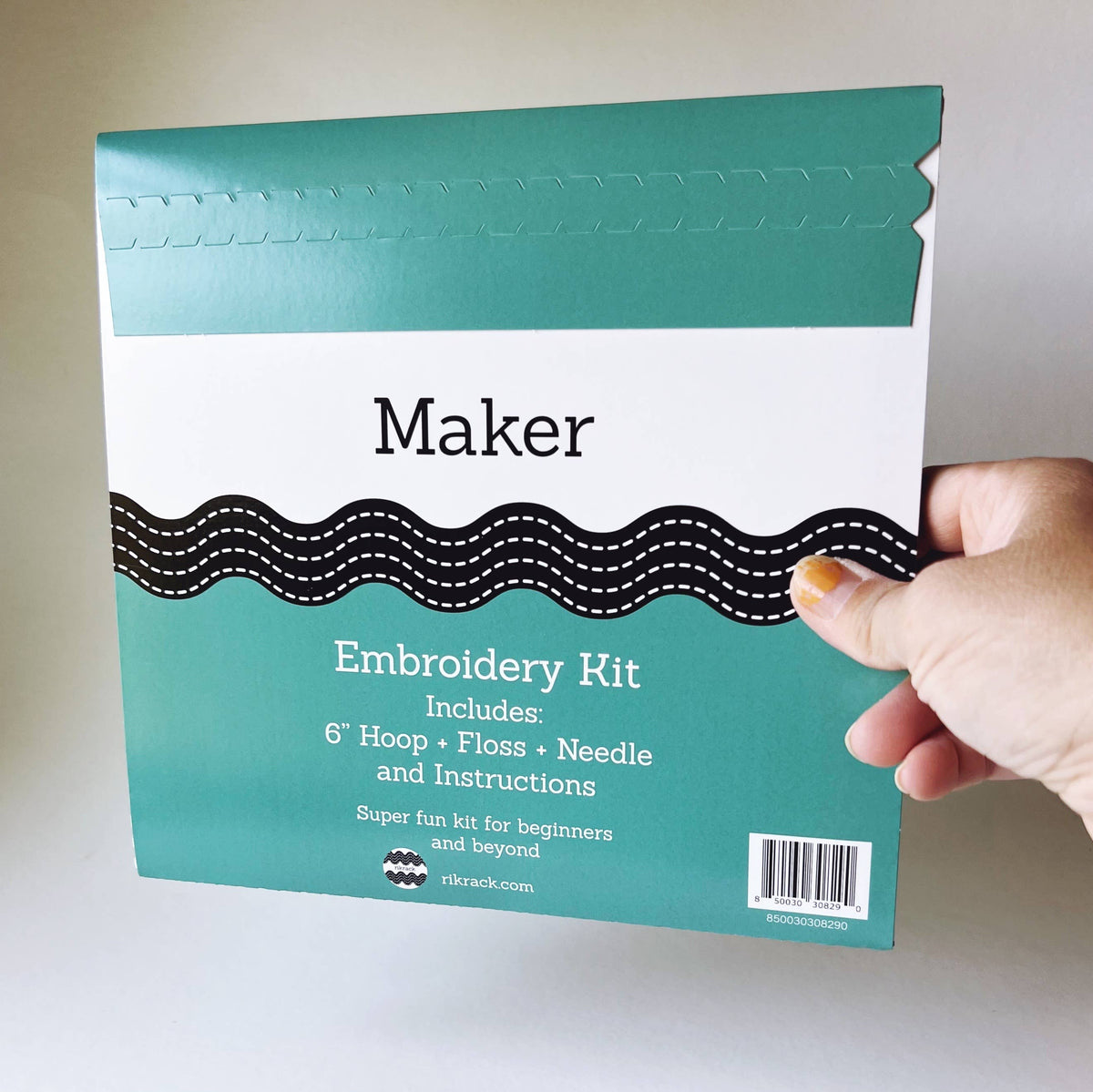 DIY - Embroidery - Maker Kit