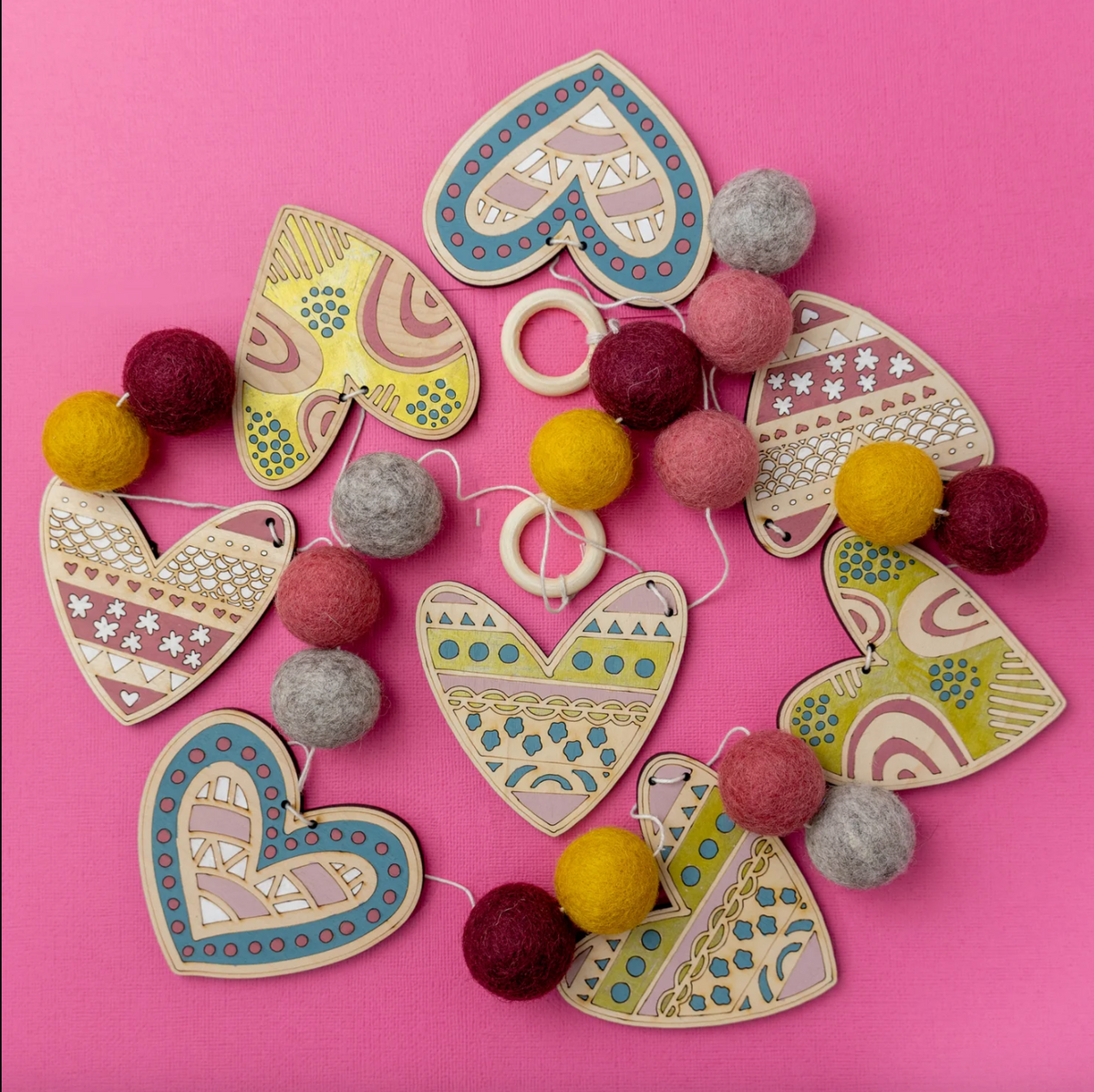 DIY - Garland - Hearts (Woodsy Craft Co) Craft Kit