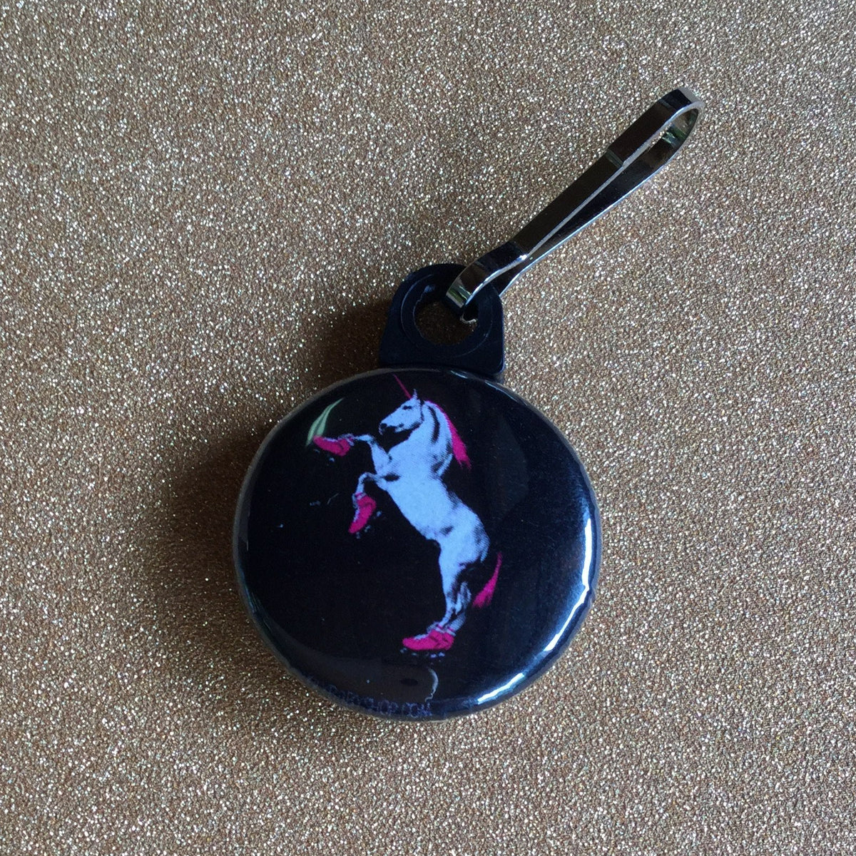 Zipper Pull - Roller Skating Unicorn