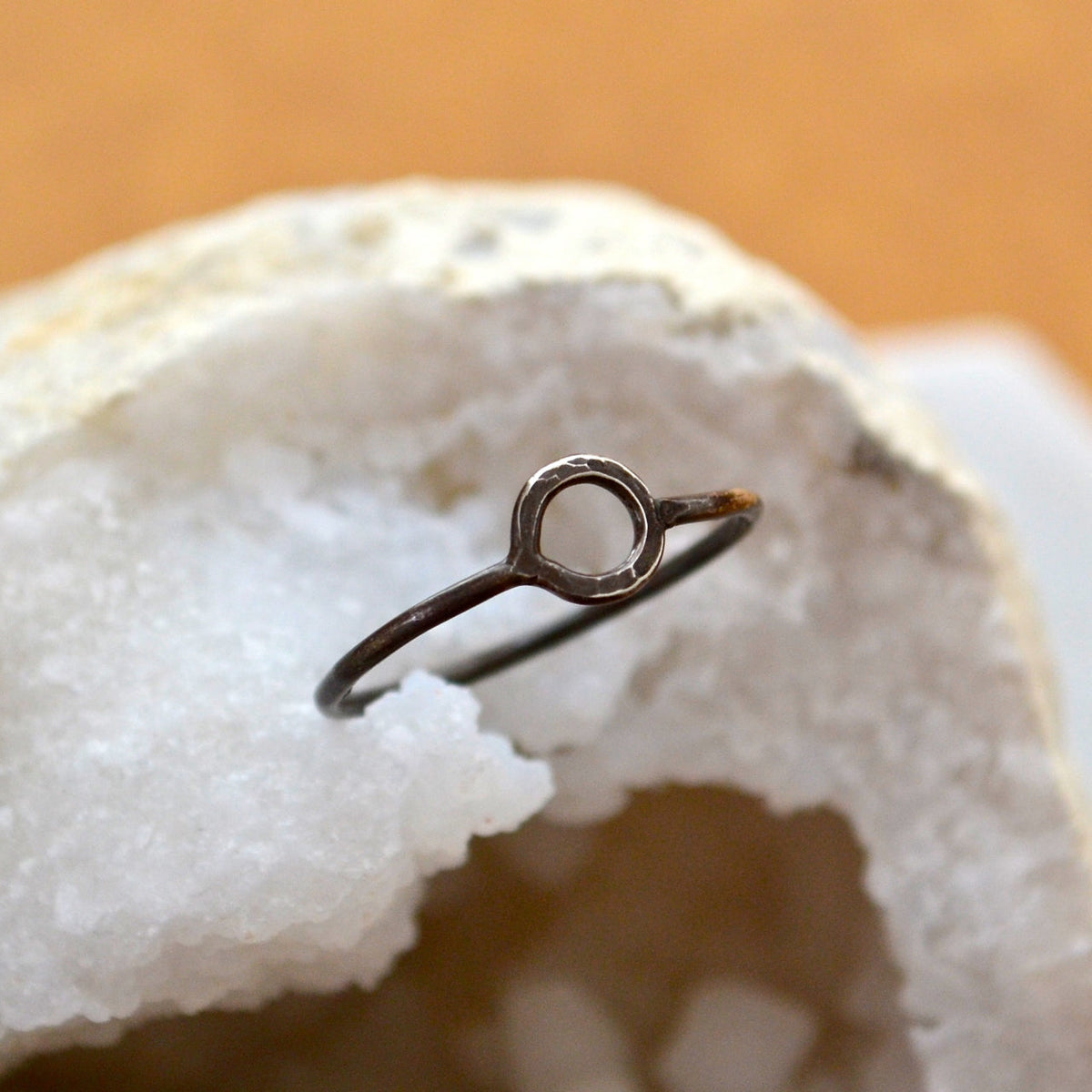 Shine Ring - hammered circle stacking ring gold and silver - Foamy Wader