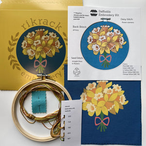 DIY - Embroidery - Daffodil