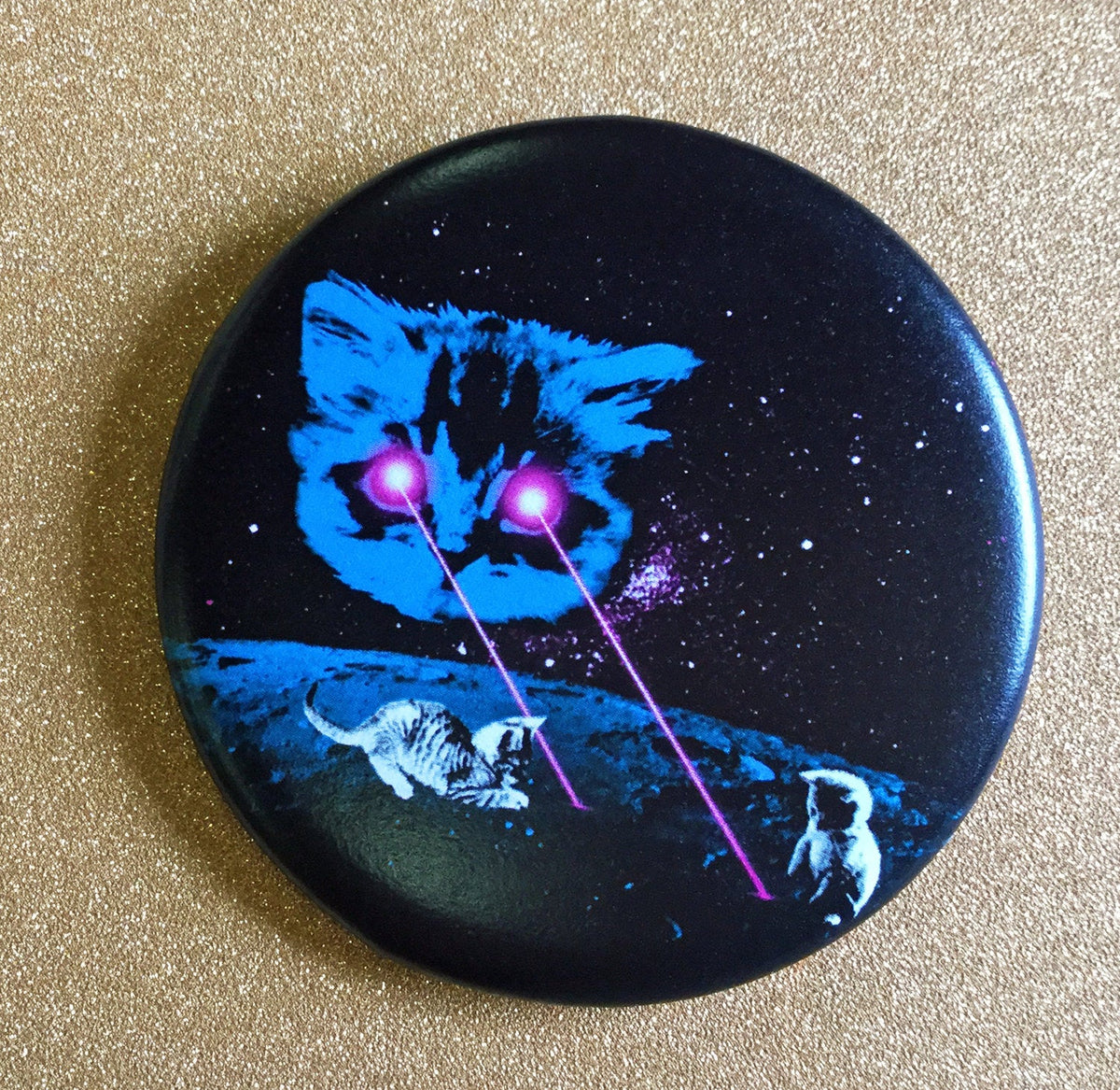 Magnet - 2.25 Inch: Meta Laser Cat - Color