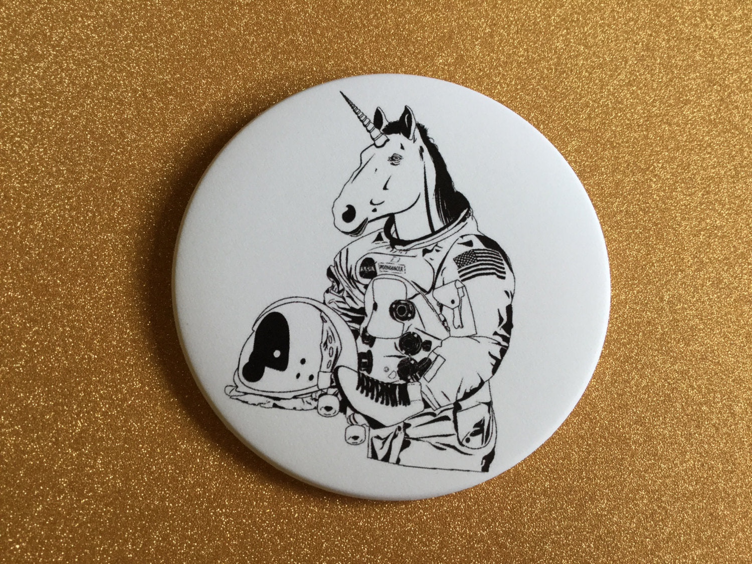 Magnet - 3.5 Inch - Roller Skating Unicorn Astronaut: B&W