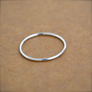 Eternity Ring - classic thin round stacking ring in precious metals - Foamy Wader