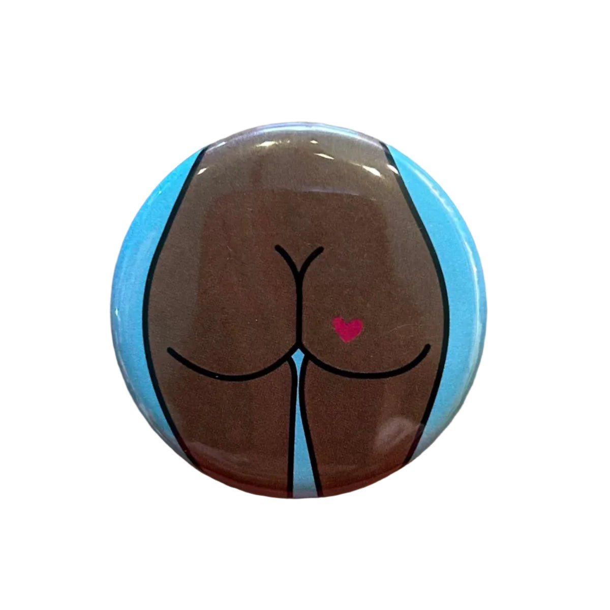 Button with a stylized butt design 