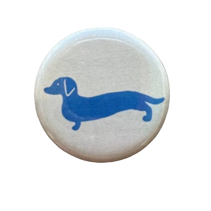 Button badge with a blue dachshund silhouette 