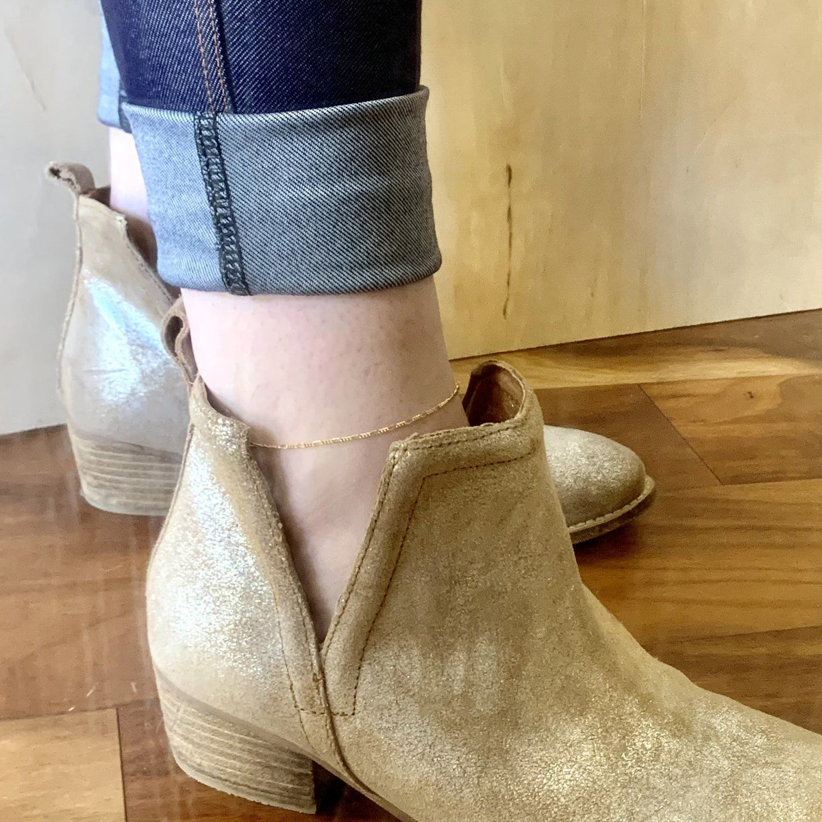 Figaro Chain Anklet - sleek long and short chain ankle bracelet made to order - Foamy Wader