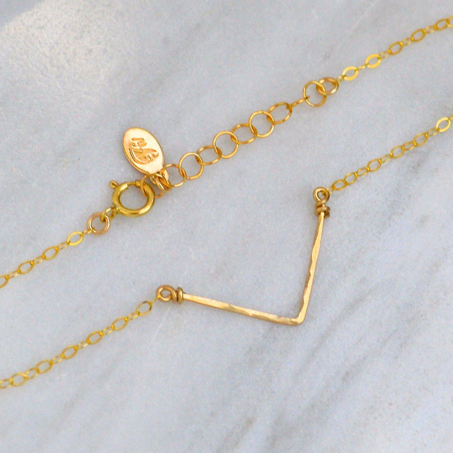 Chevron Bracelet - handmade hammered shimmering chevron chain bracelet - Foamy Wader