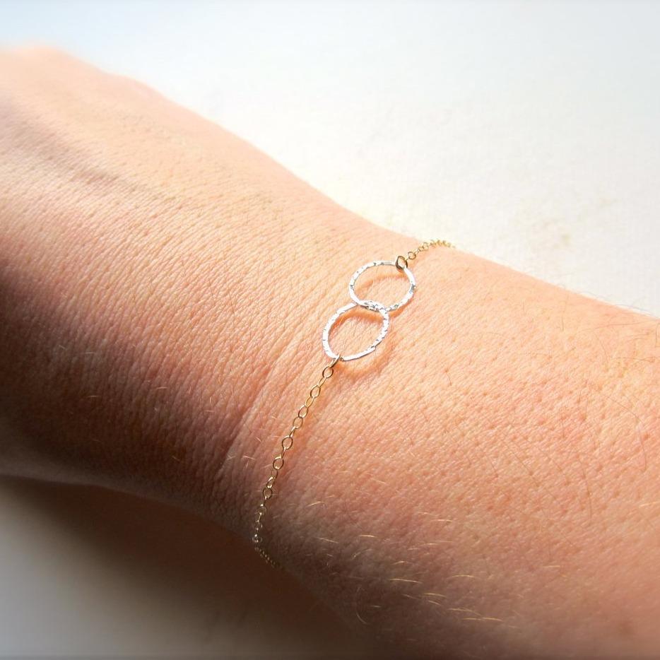 Infinity Bracelet - handmade hammered interlocking double circle bracelet - Foamy Wader