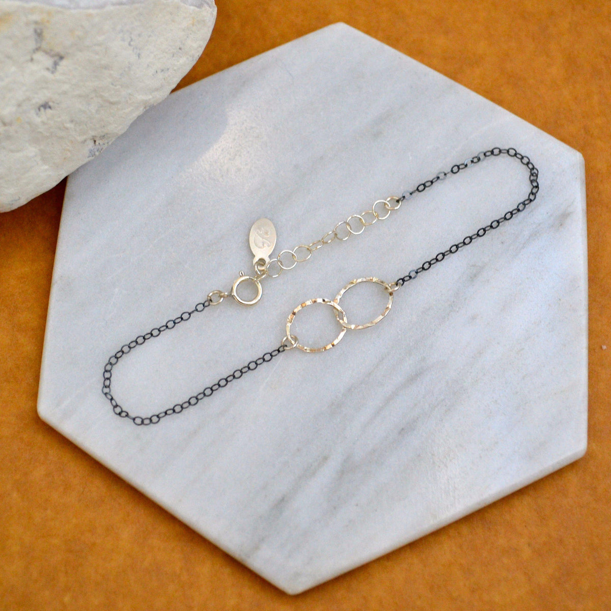 Infinity Bracelet - handmade hammered interlocking double circle bracelet - Foamy Wader