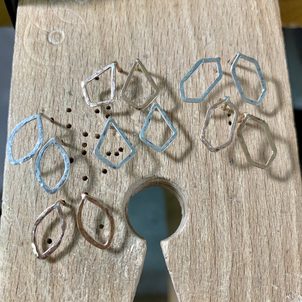 Dunes Stud Earrings - minimalist hammered kite post earrings - Foamy Wader