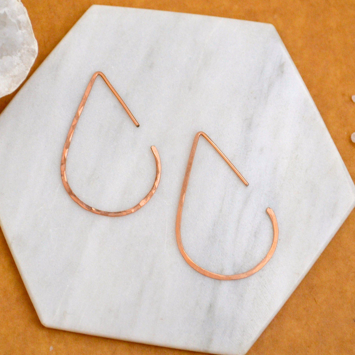 The Point Hoop Earrings - 14K gold handmade hammered teardrop open hoop earrings - Foamy Wader