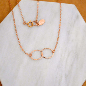 Infinity Necklace - handmade hammered interlocking double circle infinity necklace - Foamy Wader