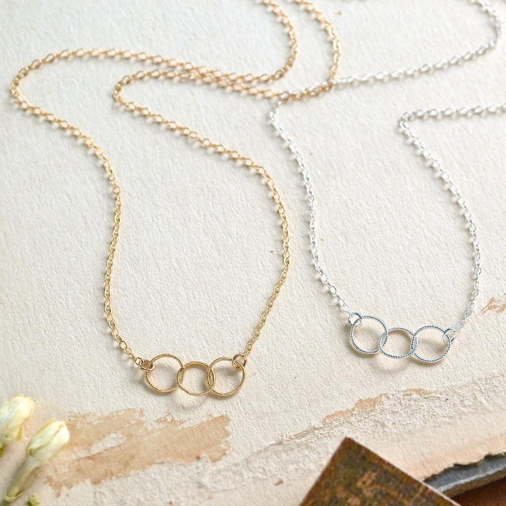 Trio Necklace - handmade interlocking triple circle necklace - Foamy Wader