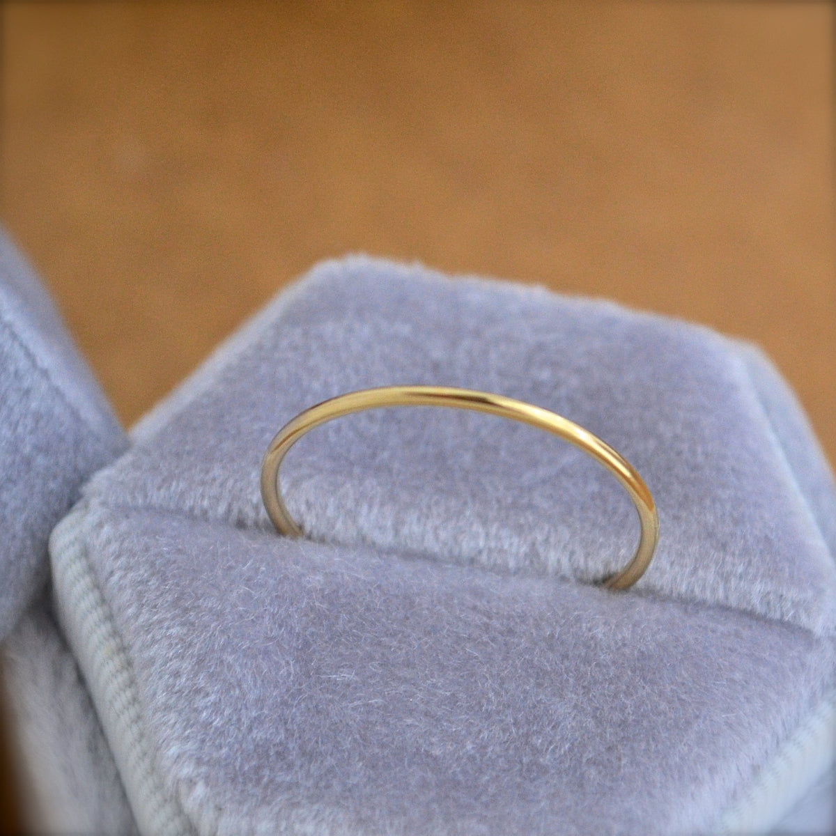 Eternity Ring - classic thin round stacking ring in precious metals - Foamy Wader